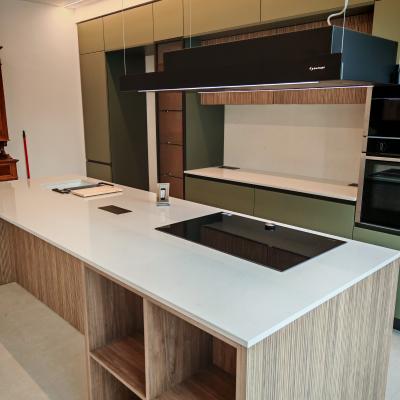 Cucina Con Isola
